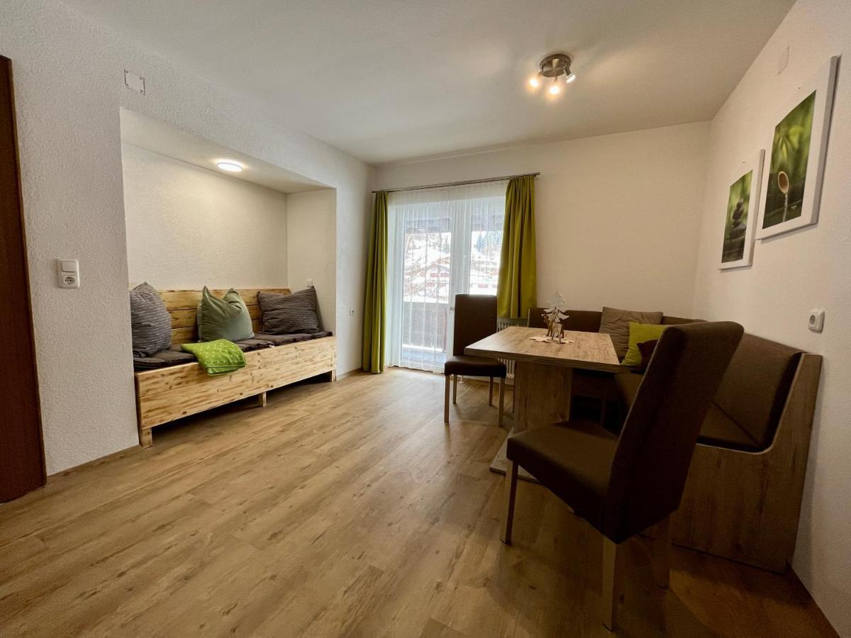 Ferienwohnung Wetterstein แลร์มอส ภายนอก รูปภาพ