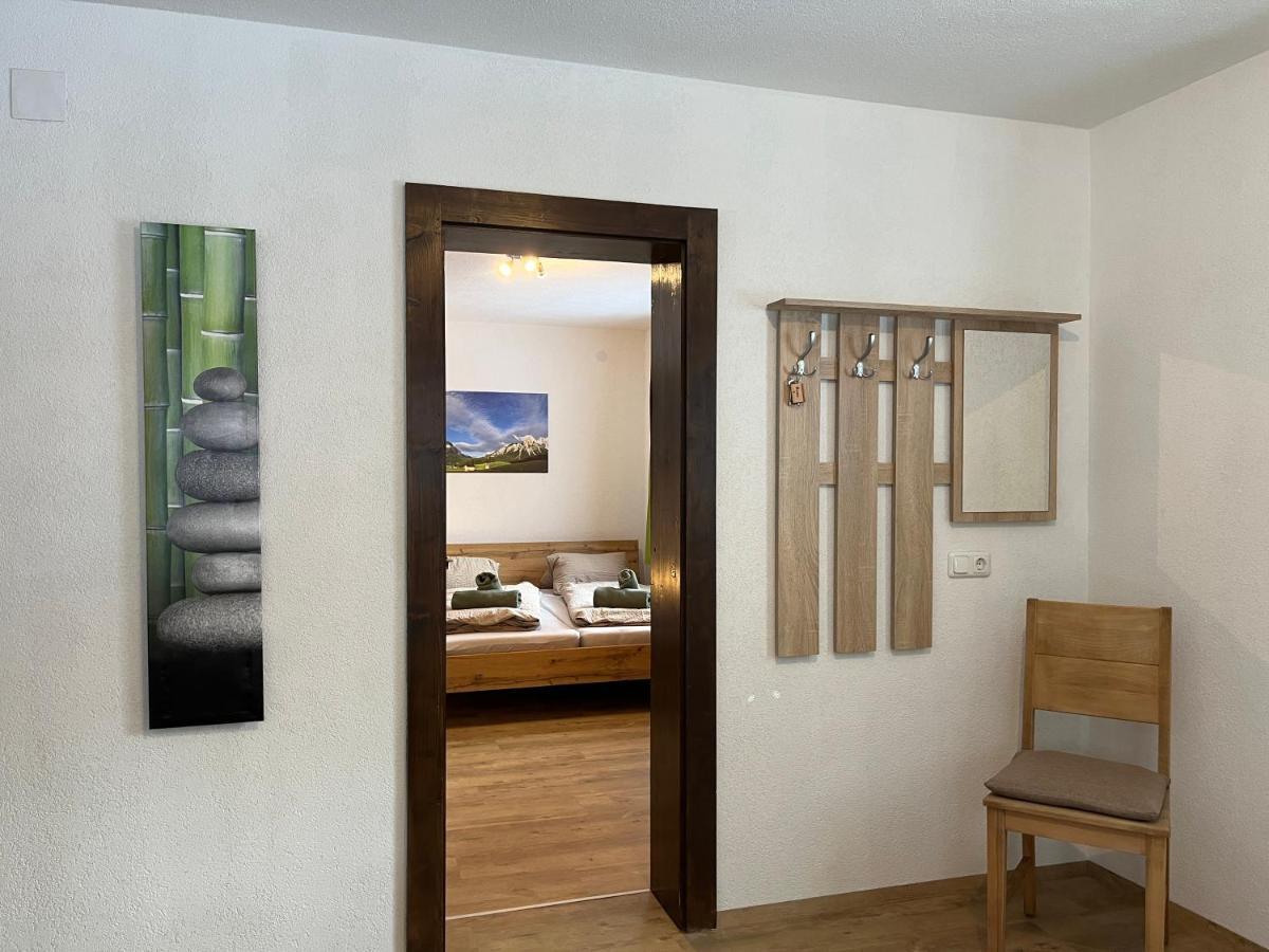 Ferienwohnung Wetterstein แลร์มอส ภายนอก รูปภาพ