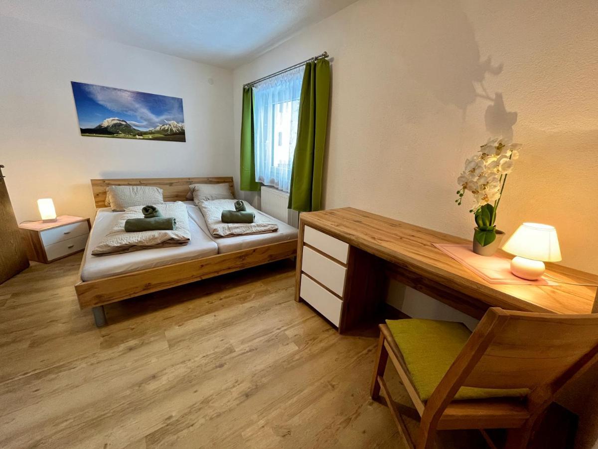 Ferienwohnung Wetterstein แลร์มอส ภายนอก รูปภาพ