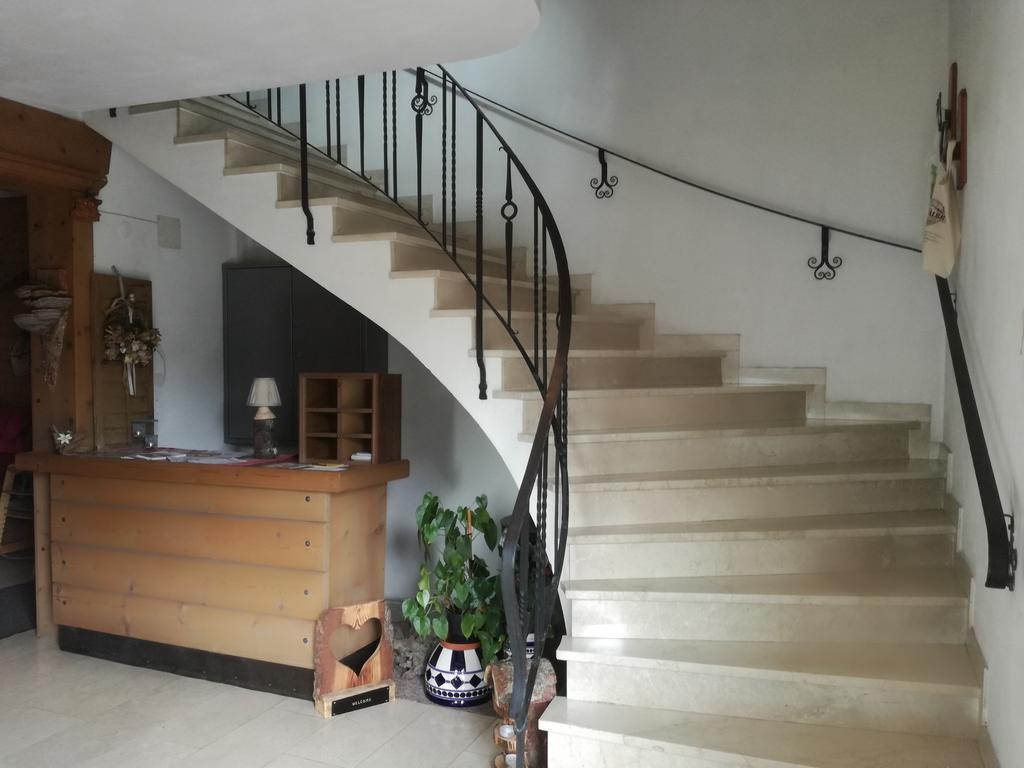Ferienwohnung Wetterstein แลร์มอส ภายนอก รูปภาพ